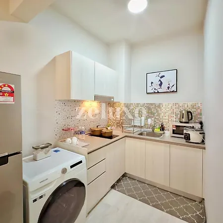 #10 Jesselton Quay City Pads Seaview By Zeluxo Kota Kinabalu Exterior photo