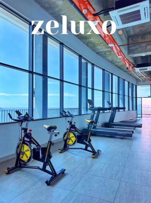 Apartment #10 Jesselton Quay Pads Seaview By Zeluxo